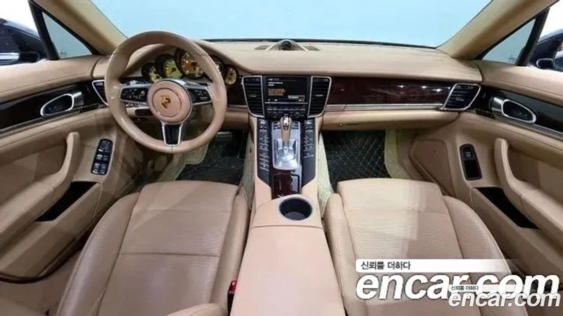 Porsche Panamera 2014