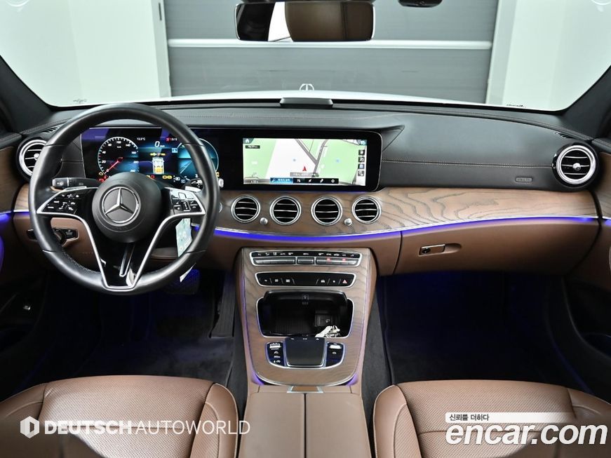 Mercedes-Benz E-Class 2021
