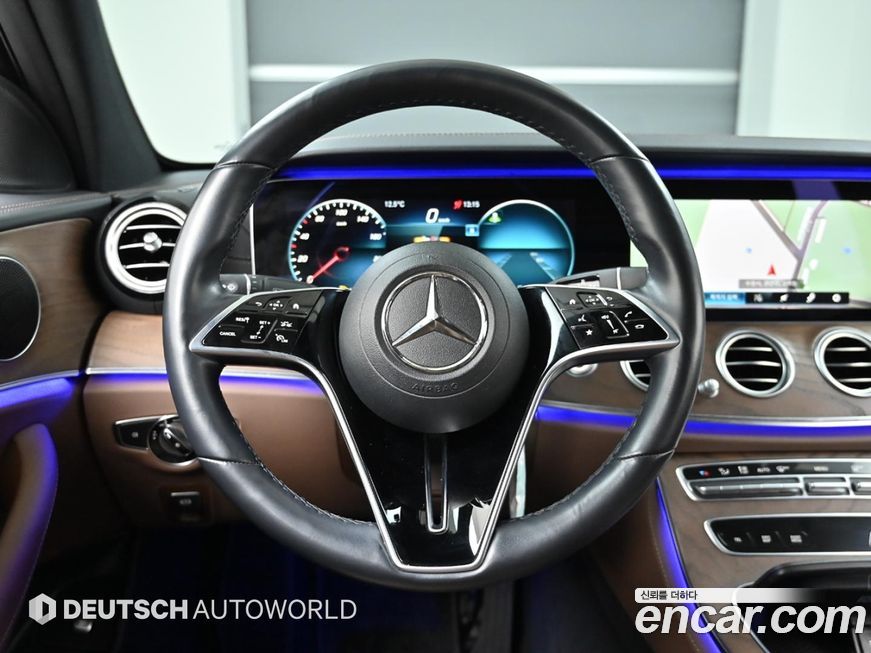 Mercedes-Benz E-Class 2021