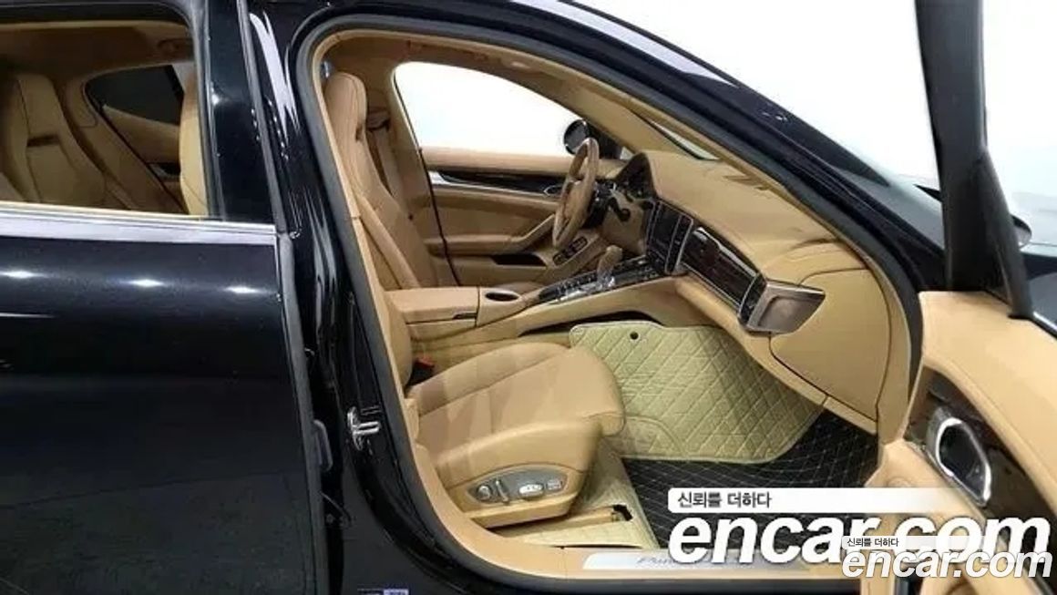 Porsche Panamera 2014