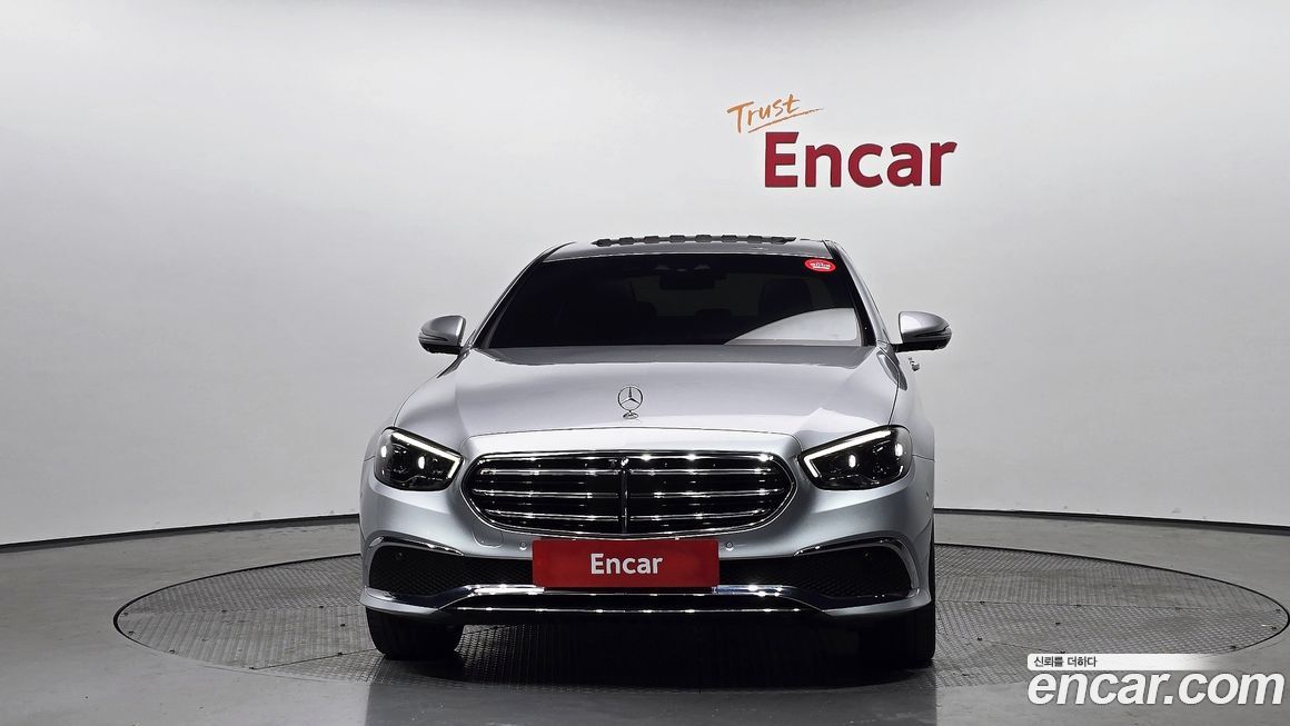 Mercedes-Benz E-Class 2021
