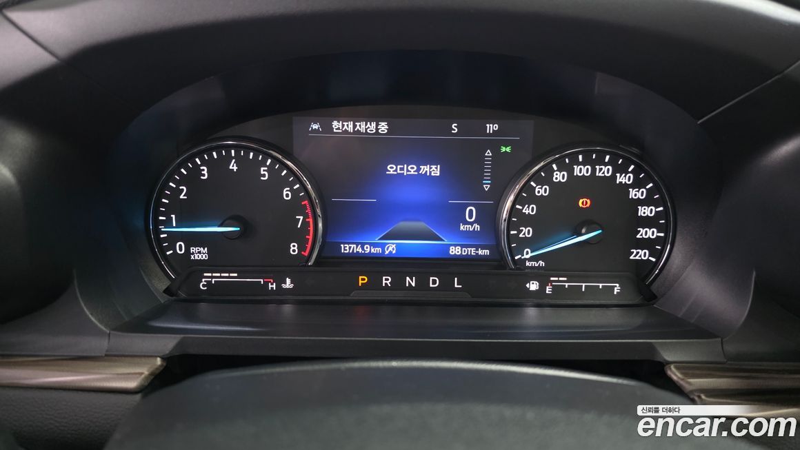 Ford Explorer 2023