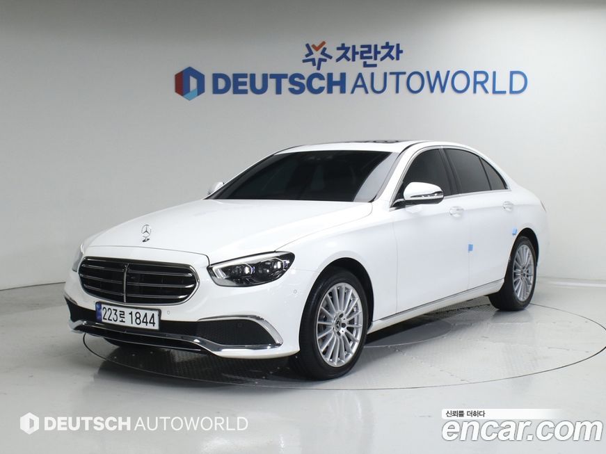 Mercedes-Benz E-Class 2021