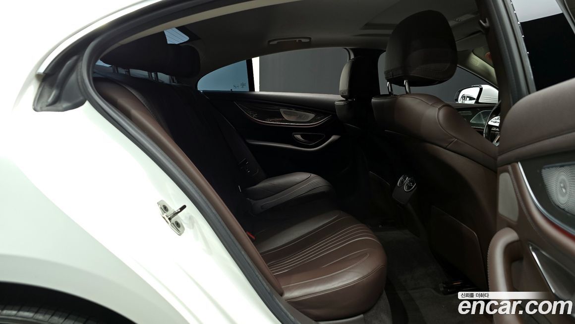 Mercedes-Benz CLS-Class 2020