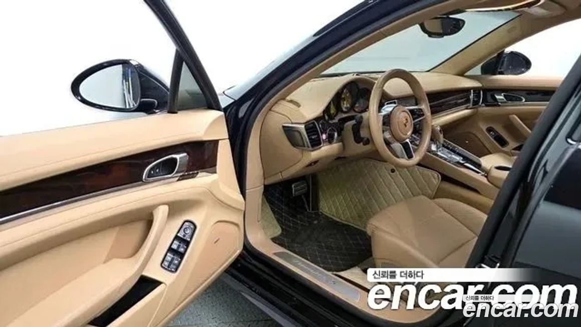 Porsche Panamera 2014