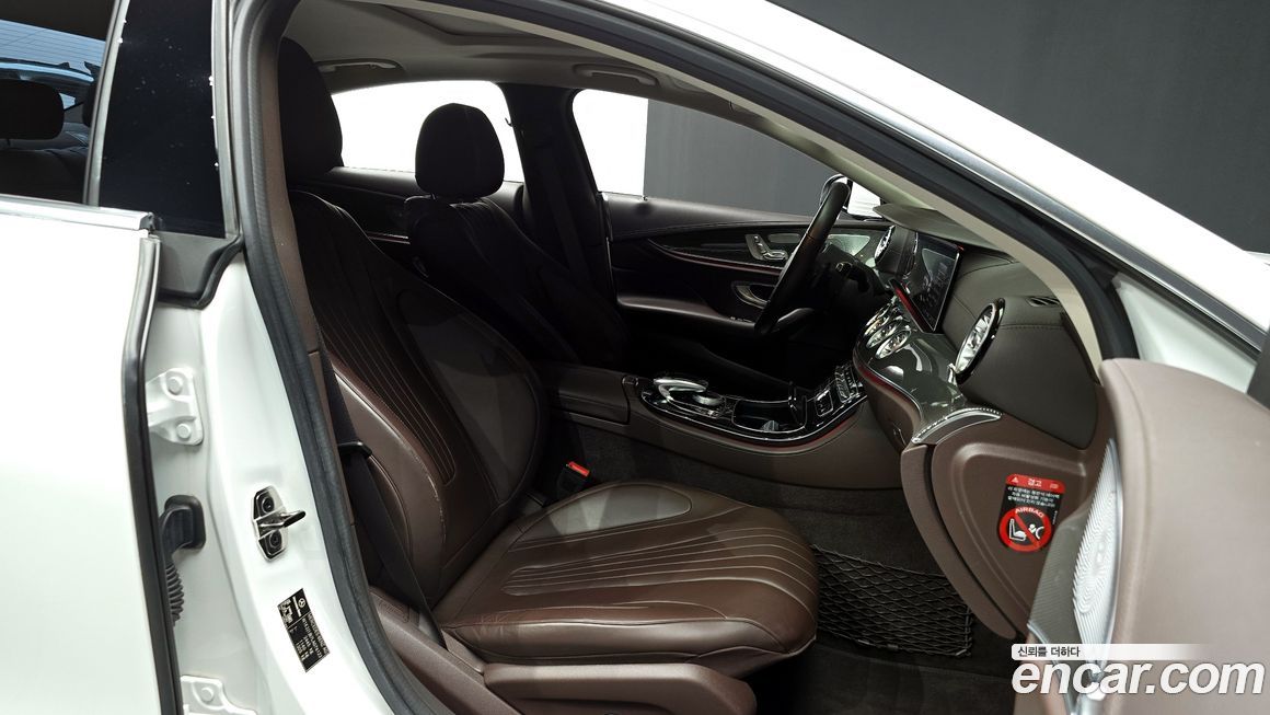 Mercedes-Benz CLS-Class 2020