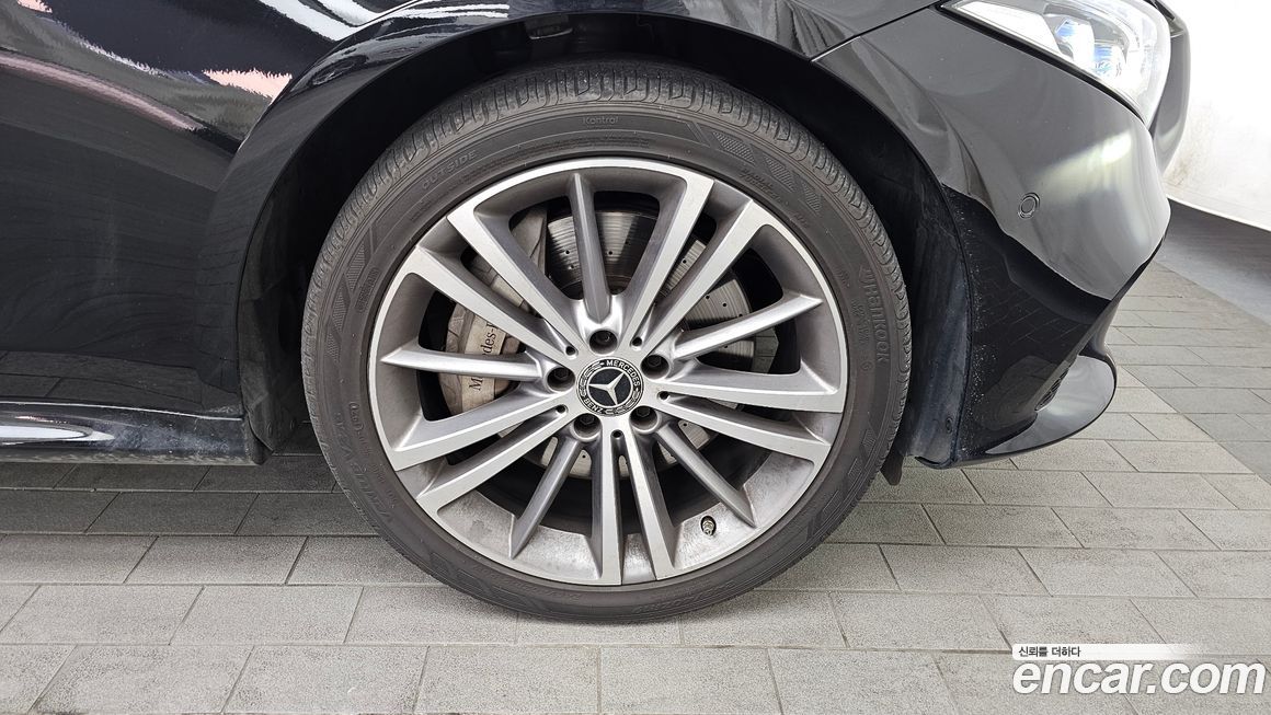 Mercedes-Benz CLS-Class 2019