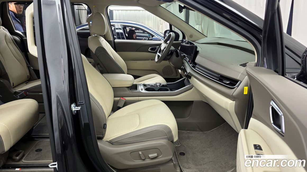 Kia Canival 2025