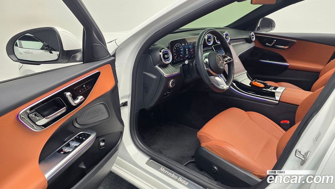 Mercedes-Benz C-Class 2023