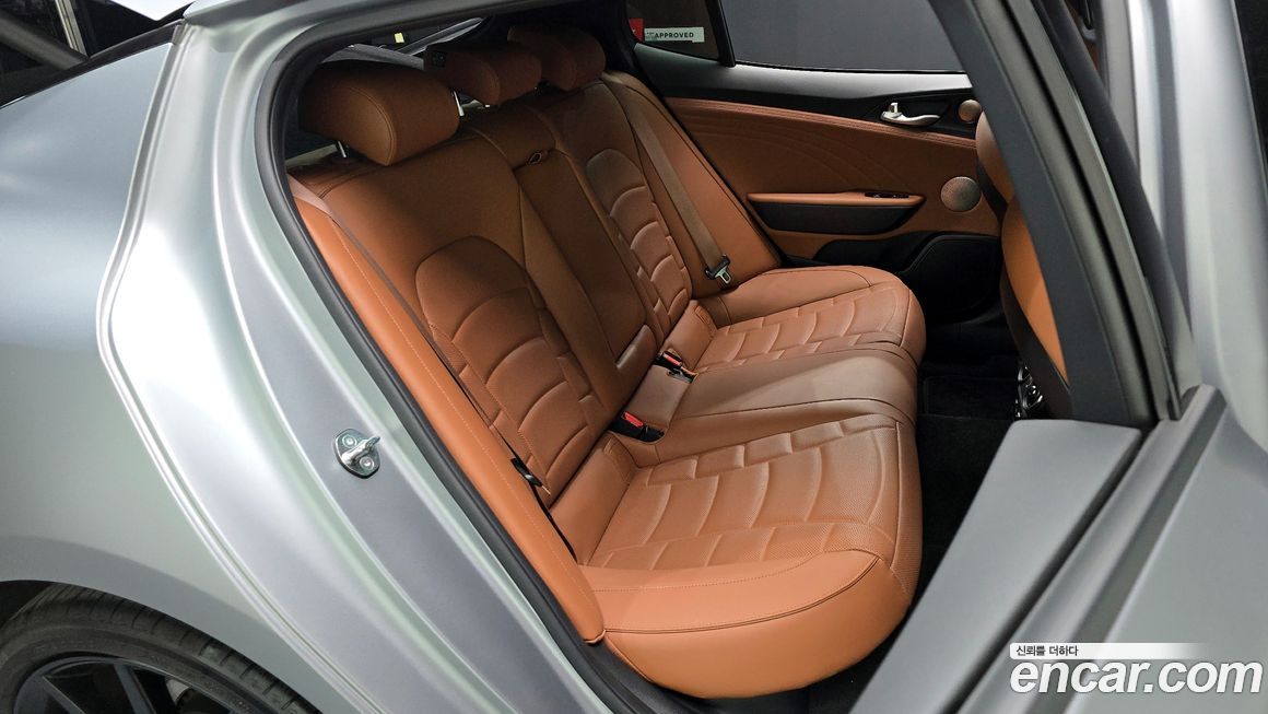 Kia Stinger 2023