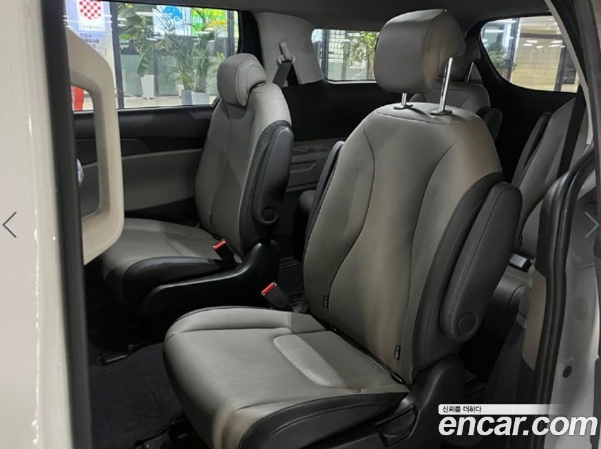 Kia Canival 2025