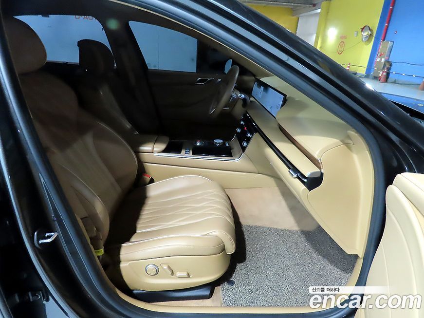 Genesis G80 2025