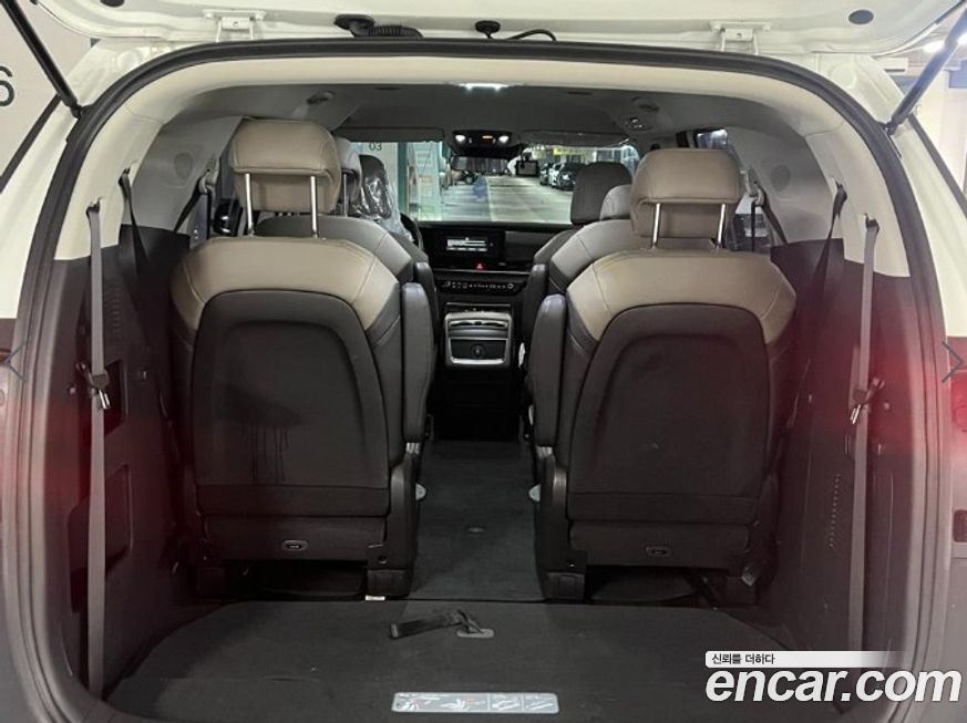 Kia Canival 2025