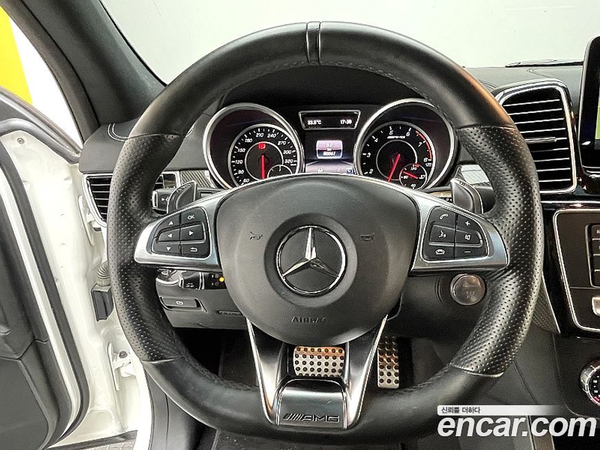 Mercedes-Benz GLE-Class 2016