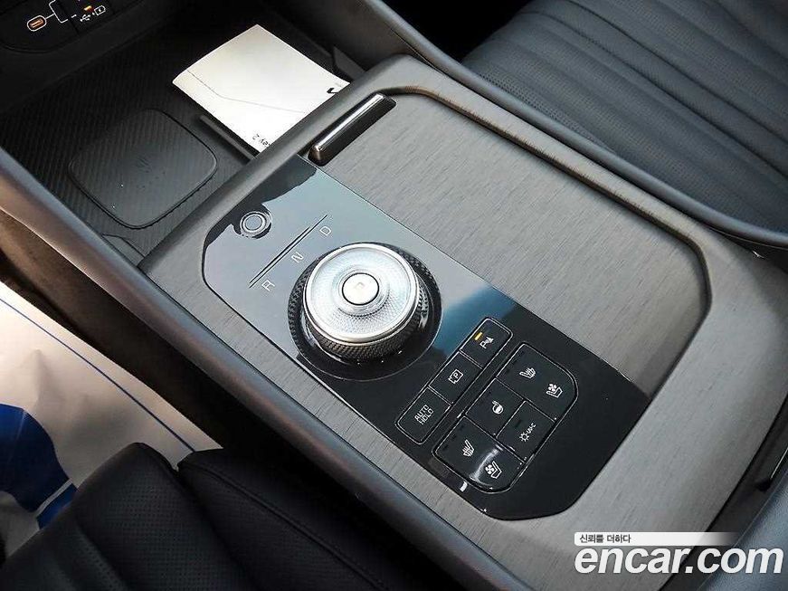 Kia K8 2025