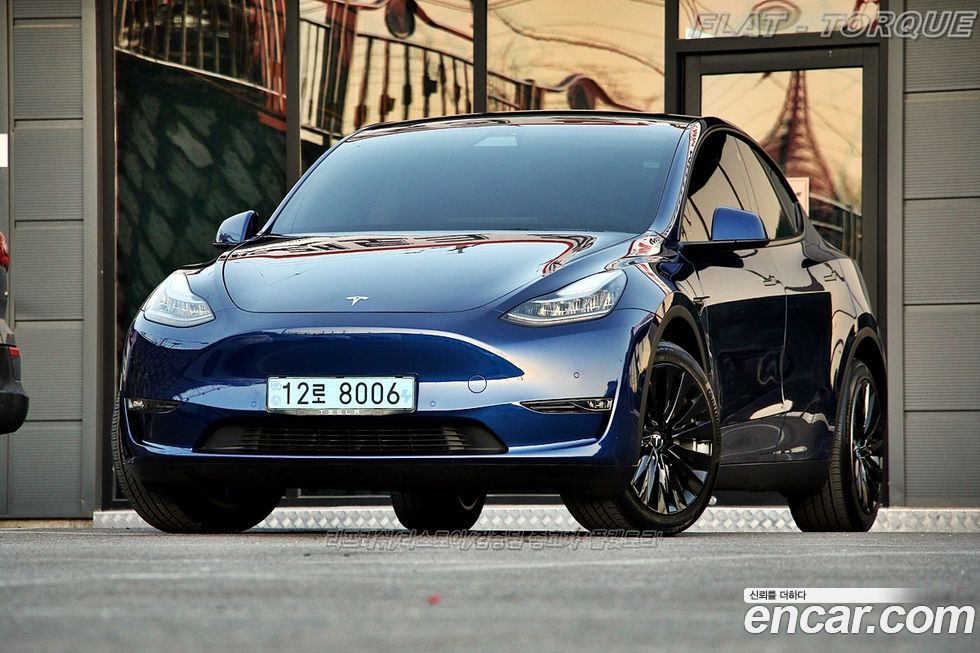 Tesla Model Y 2022