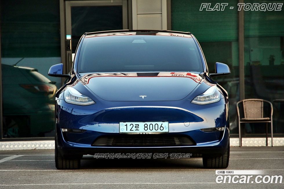 Tesla Model Y 2022