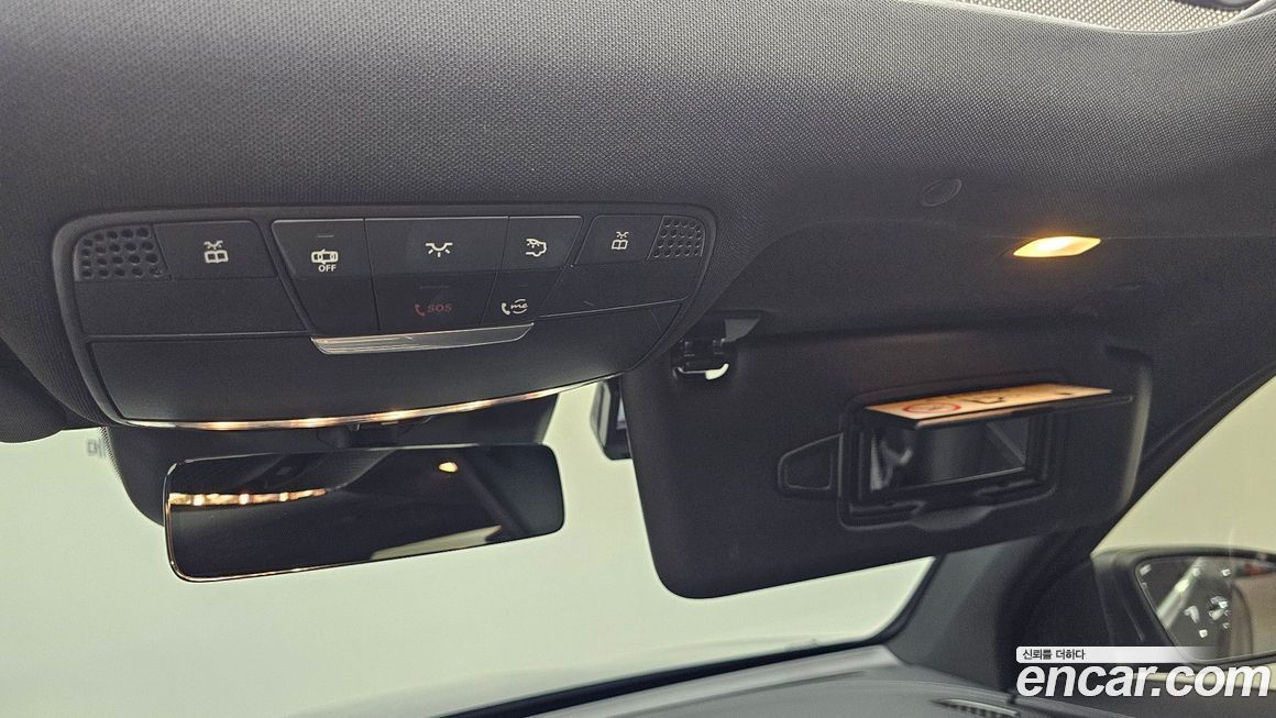 Mercedes-Benz GLC-Class 2021