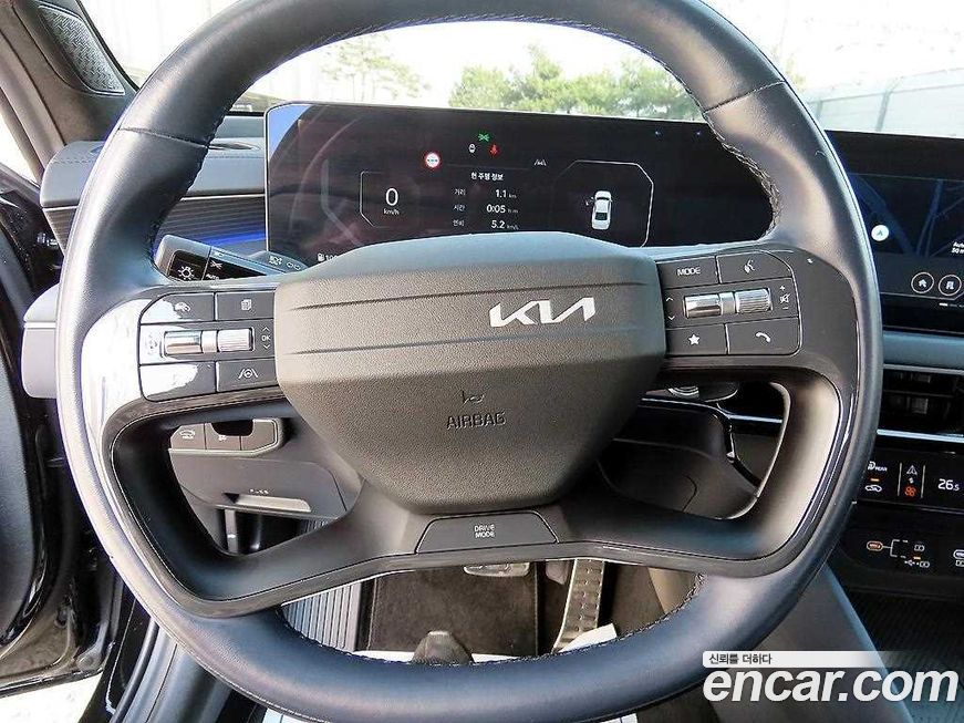 Kia K8 2025