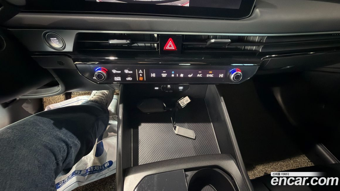 Kia K8 2025
