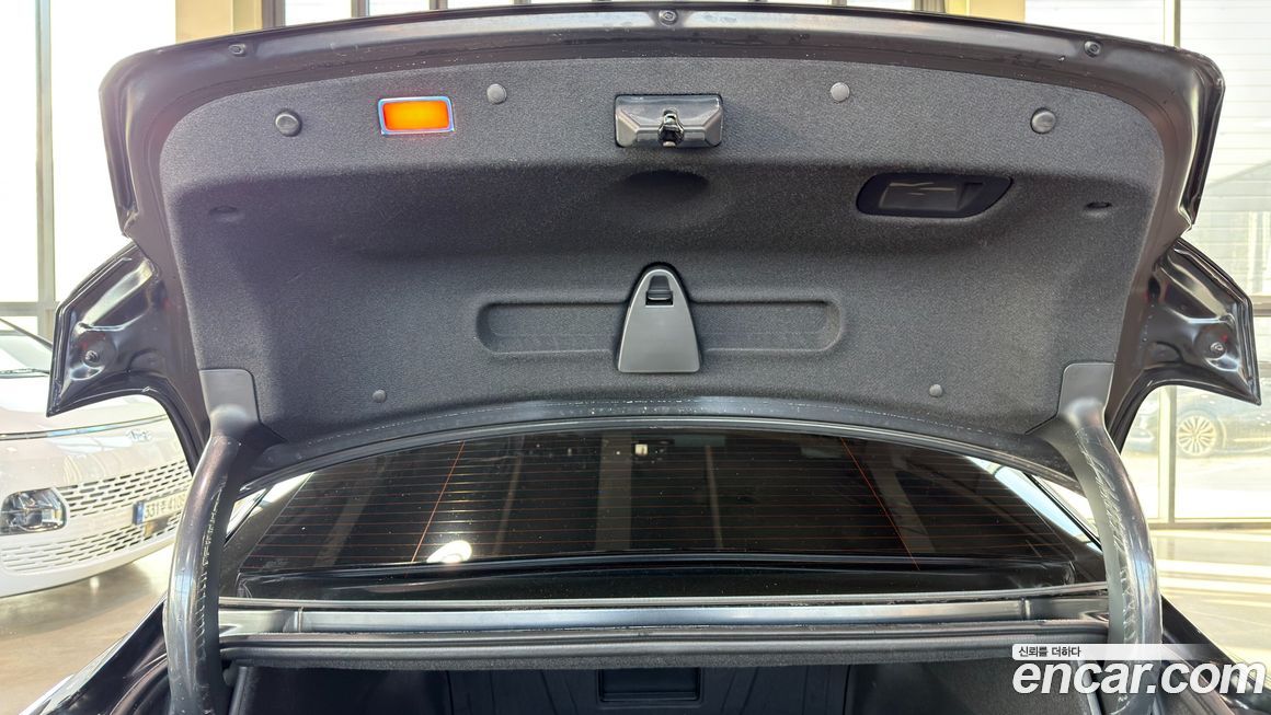 Kia K8 2025