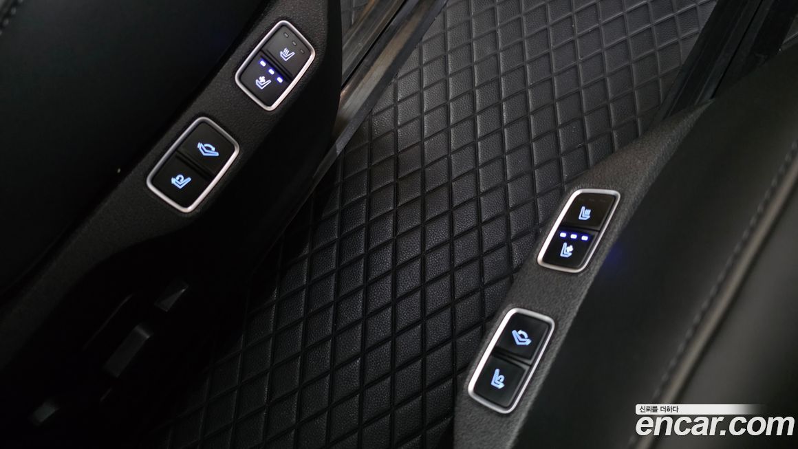 Hyundai Staria 2025