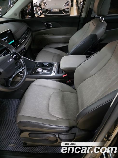 Kia Canival 2025