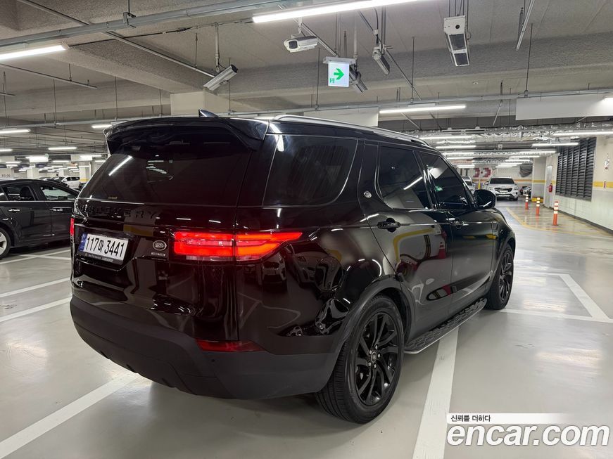 Land Rover Discovery 2018