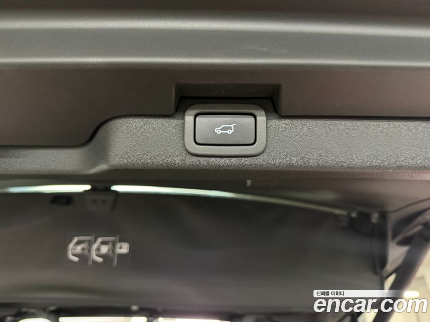 Land Rover Discovery 2018