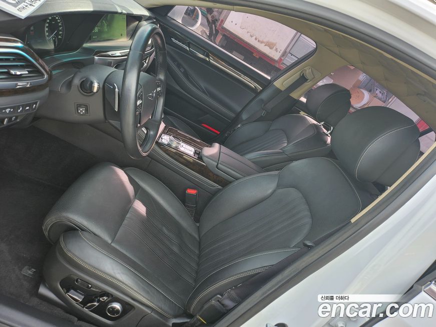 Genesis G90 2020