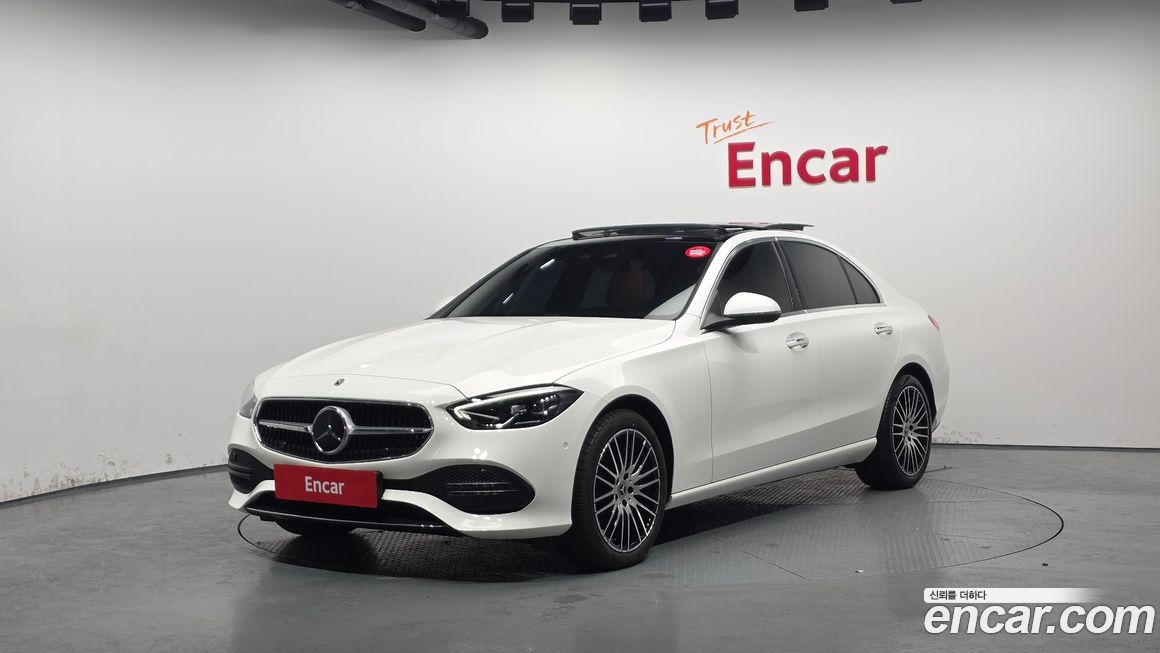 Mercedes-Benz C-Class 2022
