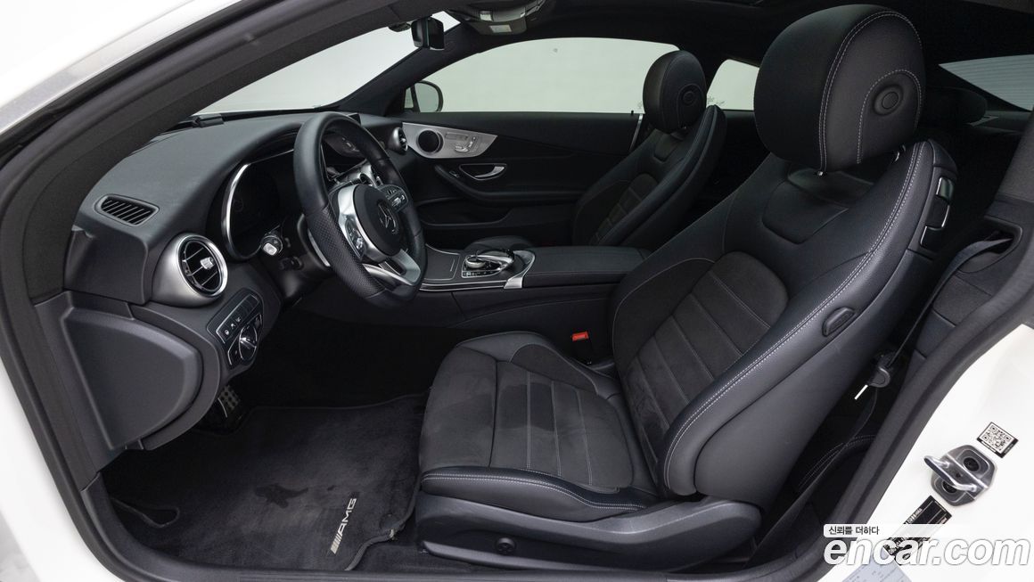 Mercedes-Benz C-Class 2021