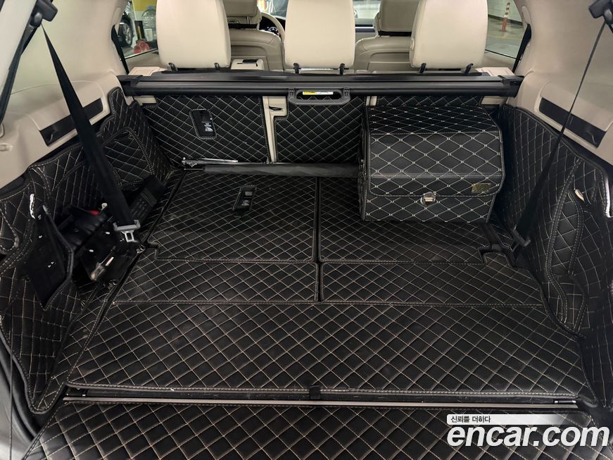 Land Rover Discovery 2018