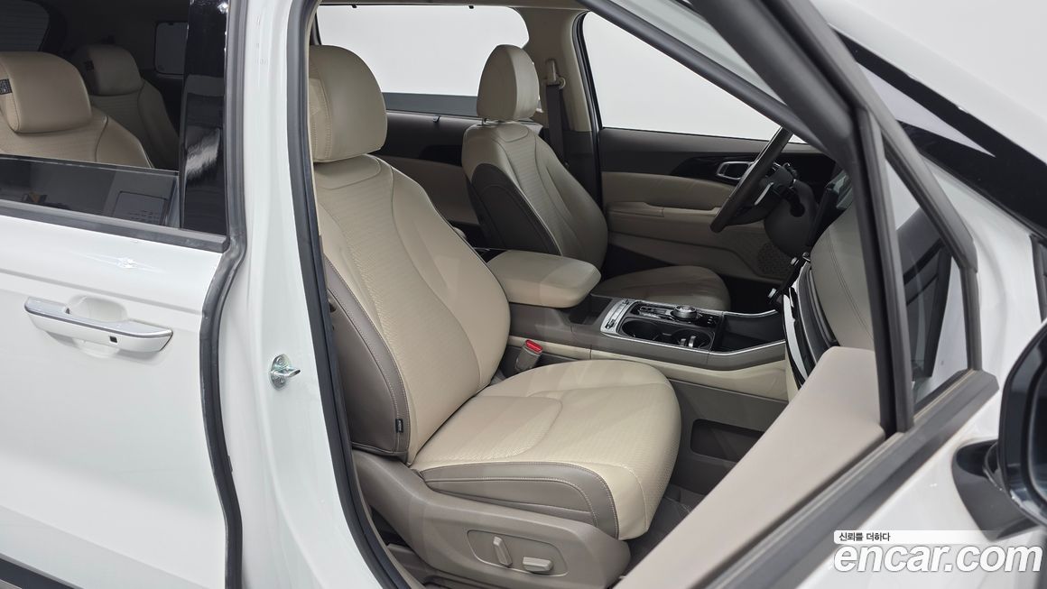 Kia Canival 2025