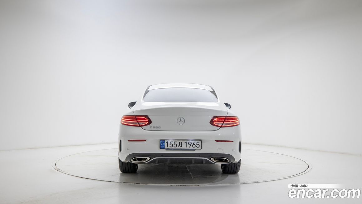 Mercedes-Benz C-Class 2021