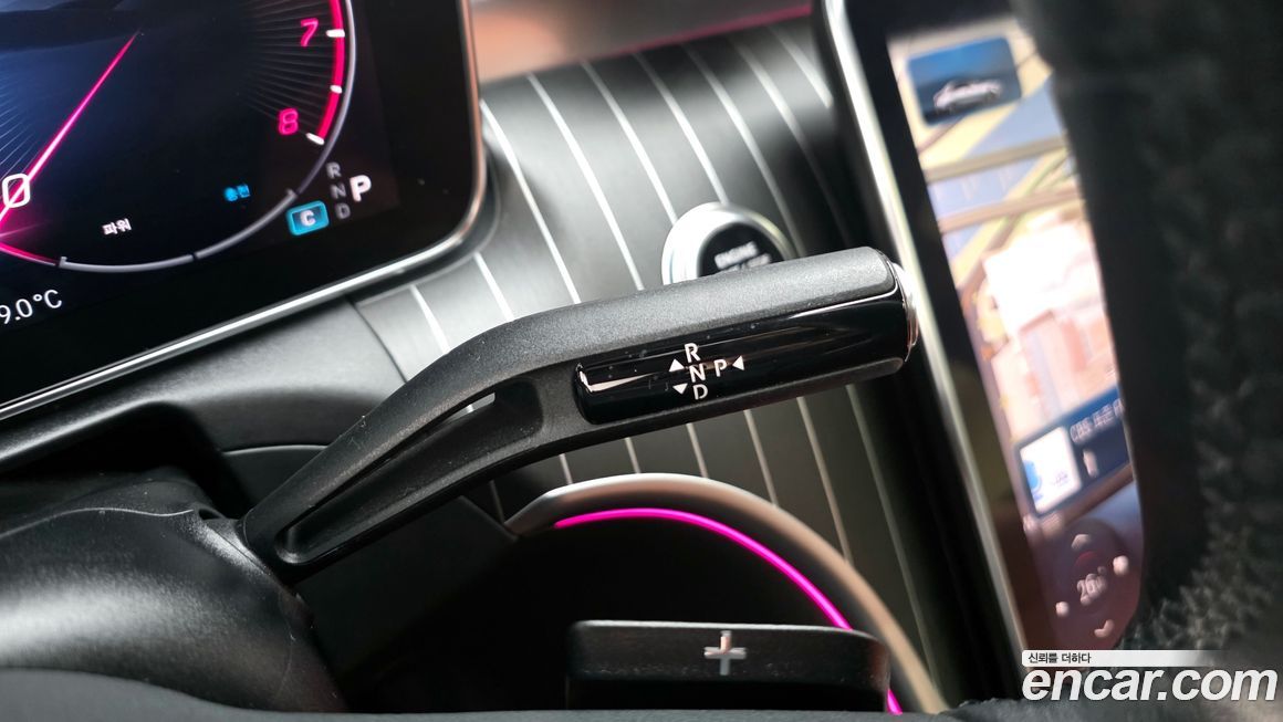 Mercedes-Benz C-Class 2022