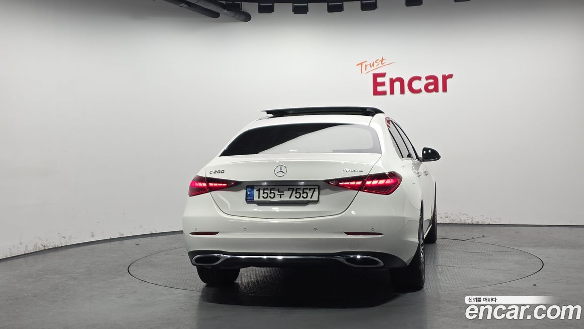 Mercedes-Benz C-Class 2022