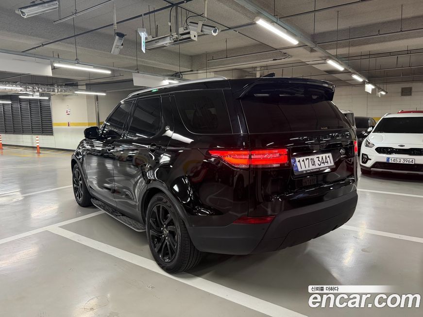 Land Rover Discovery 2018