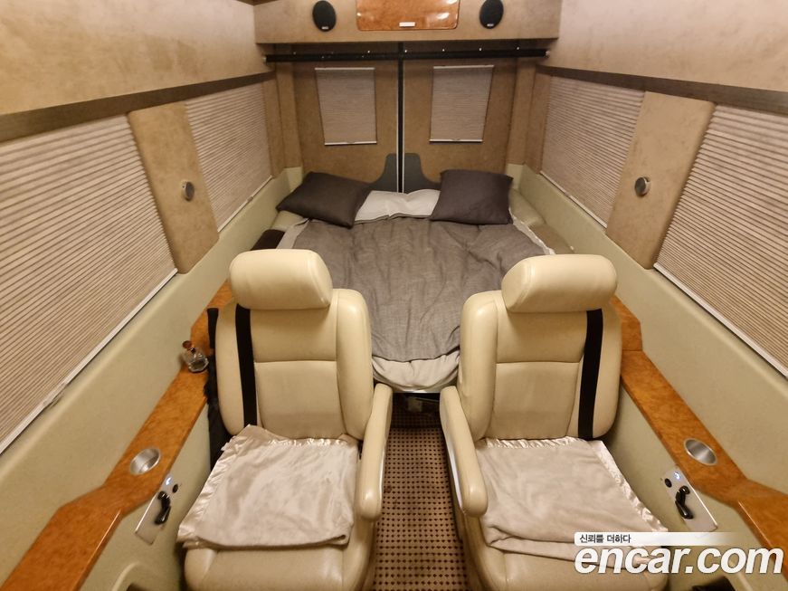 Mercedes-Benz Sprinter 2013