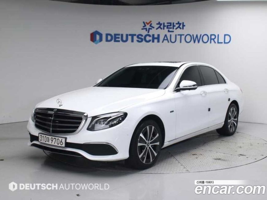 Mercedes-Benz E-Class 2020