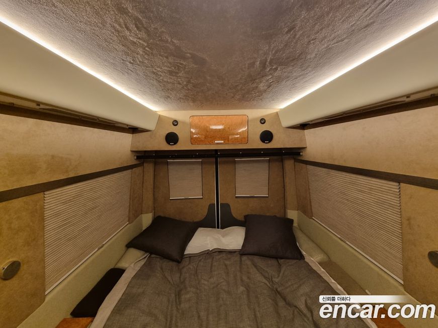 Mercedes-Benz Sprinter 2013