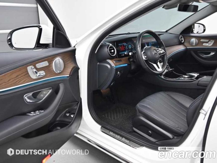 Mercedes-Benz E-Class 2020