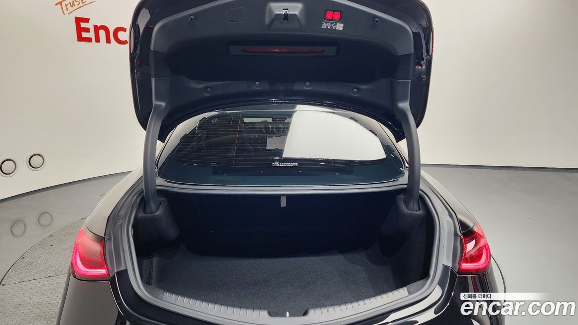 Mercedes-Benz CLE-Class 2025