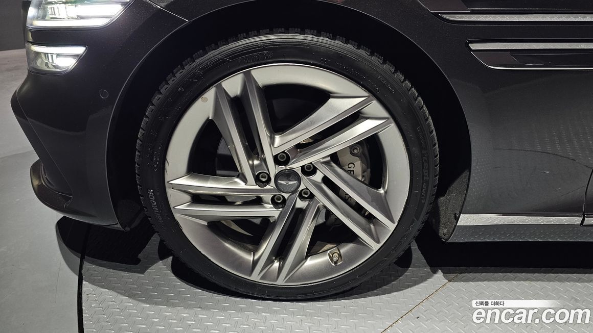 Genesis G80 2025