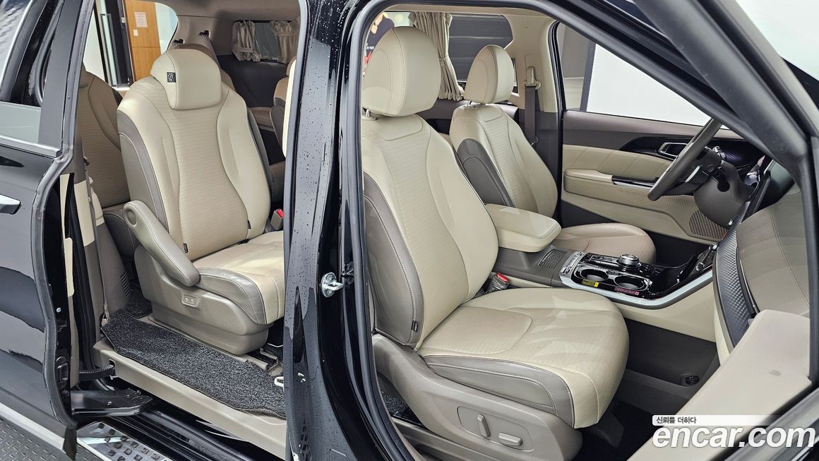 Kia Canival 2021