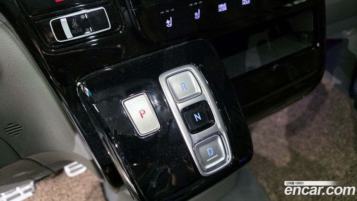 Hyundai Staria 2023