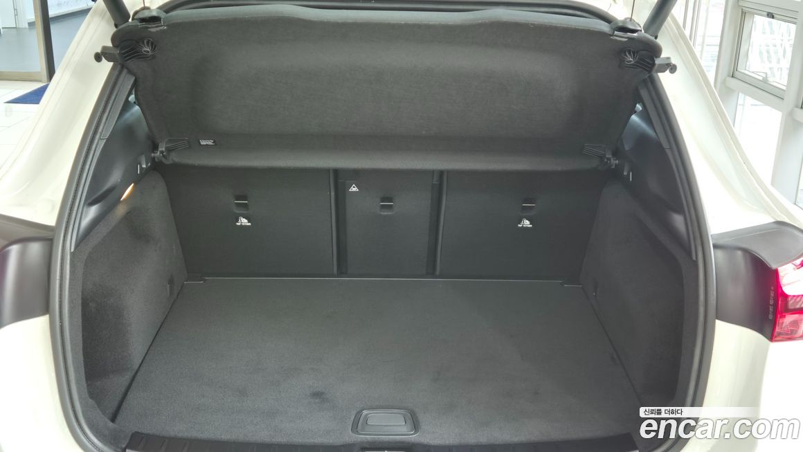 Mercedes-Benz GLA-Class 2026