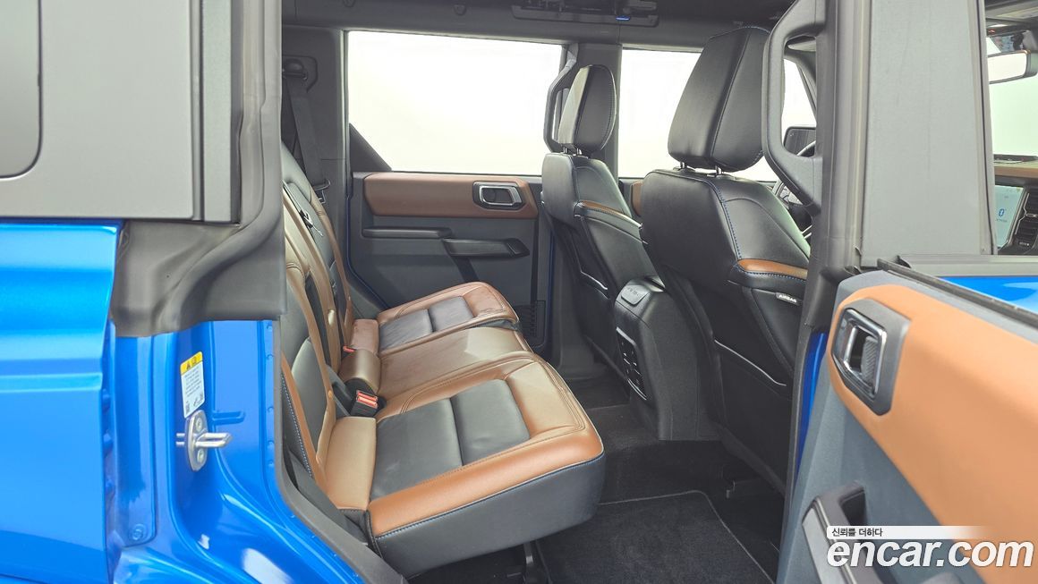 Ford Bronco 2024