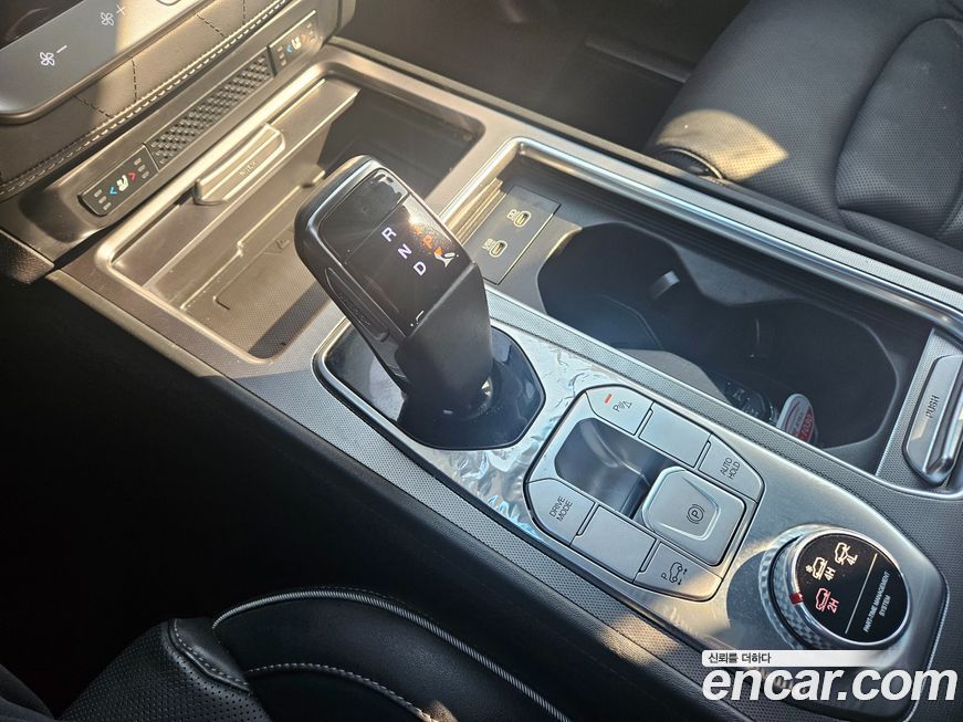 KG_Mobility_Ssangyong Rexton 2024