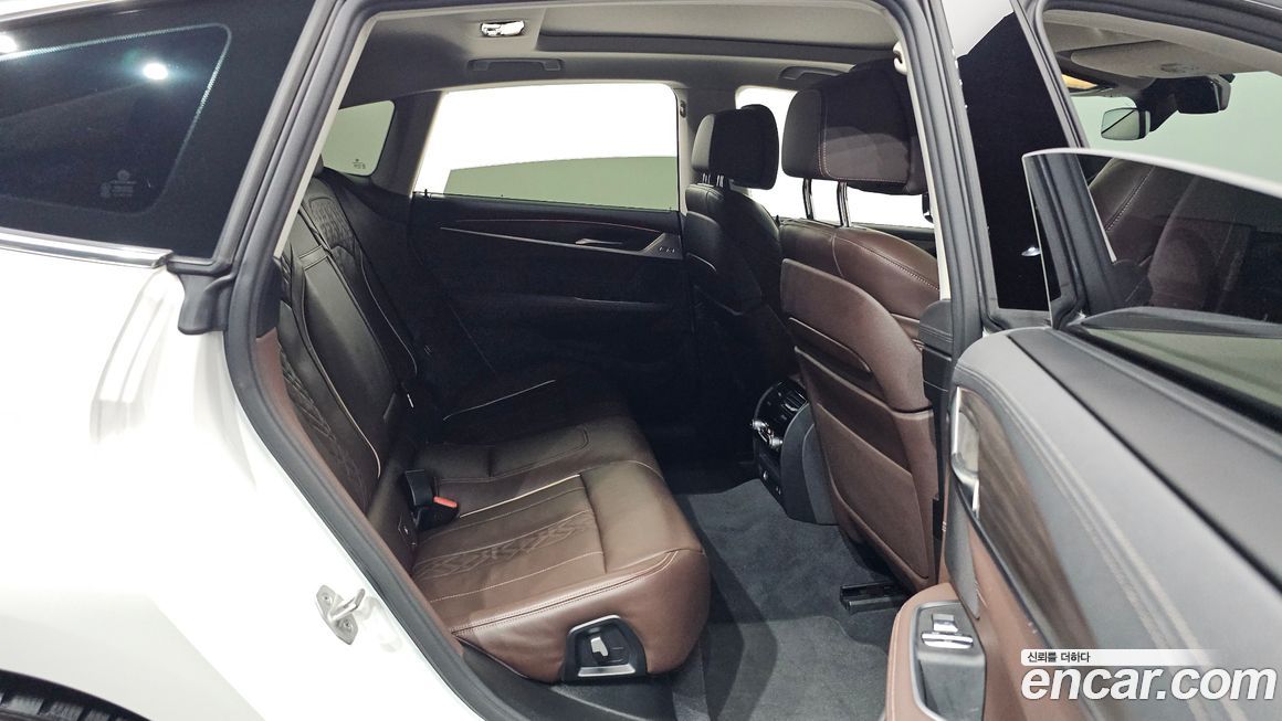 BMW Gran Turismo 2023